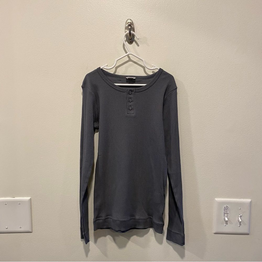 Jamie kay organic cotton modal long sleeve Henley in size 9 years gray